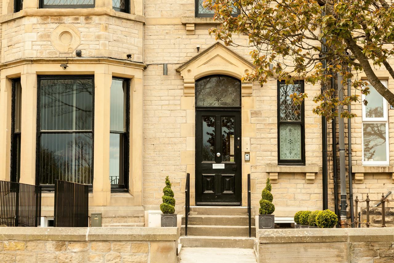 Townhouse No 12 호텔 허더즈필드 외부 사진